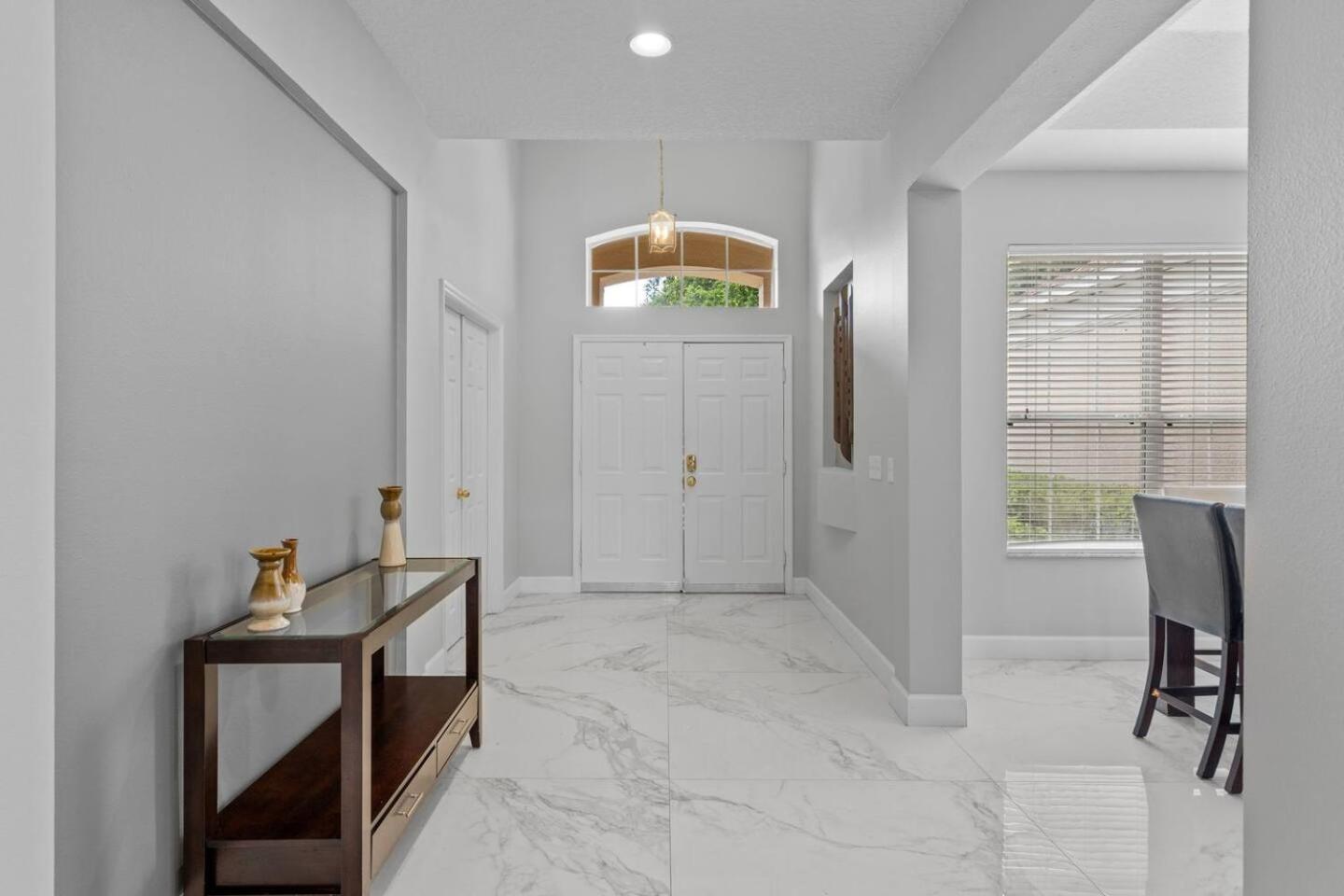 6 Bedroom 5 Bathroom Emerald Island 2601 Ib Кисими Екстериор снимка